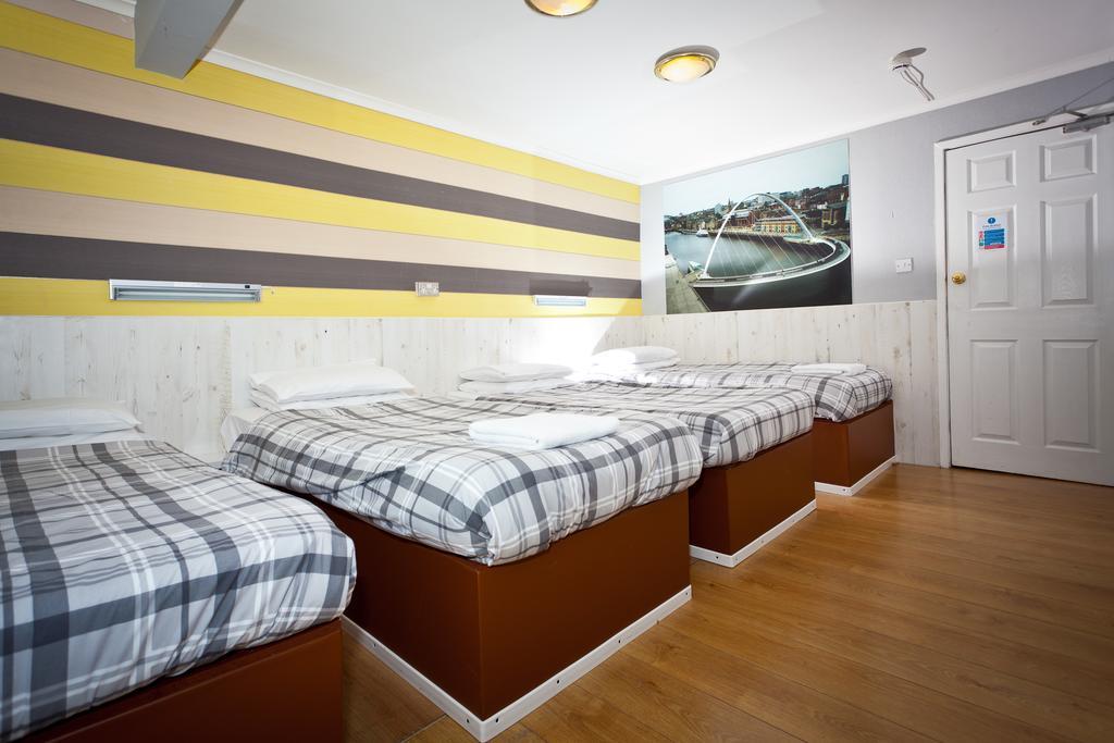 Hansen Hotel & Hostel نيوكاسل أبون تاين الغرفة الصورة